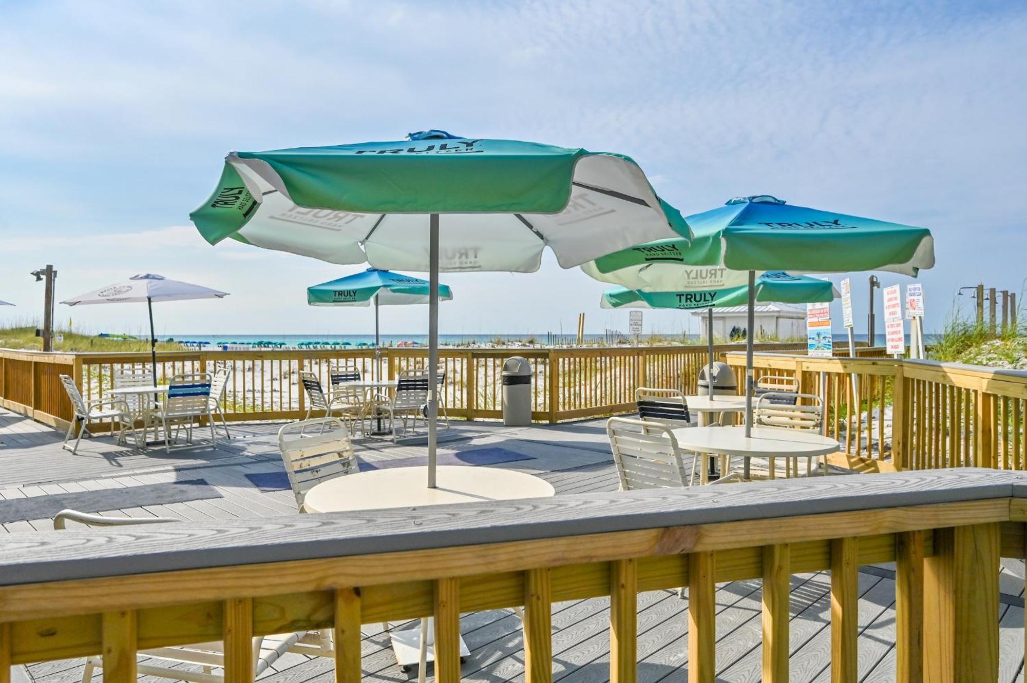 Pelican Beach Resort Дестін Екстер'єр фото